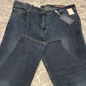 IZOD Big & Tall Stretch Regular Taper Jeans Size 42x32 Charged Blue